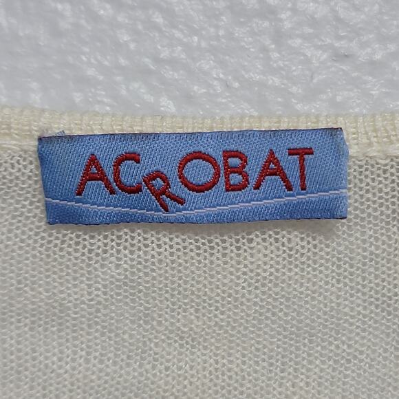 Lightweight Linen Sweater - Picture 2 of 10